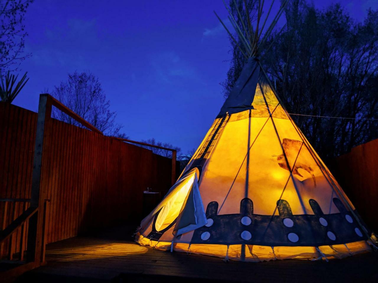 Ok Rv Park Glamping Tipi Ok55 호텔 모아브 외부 사진